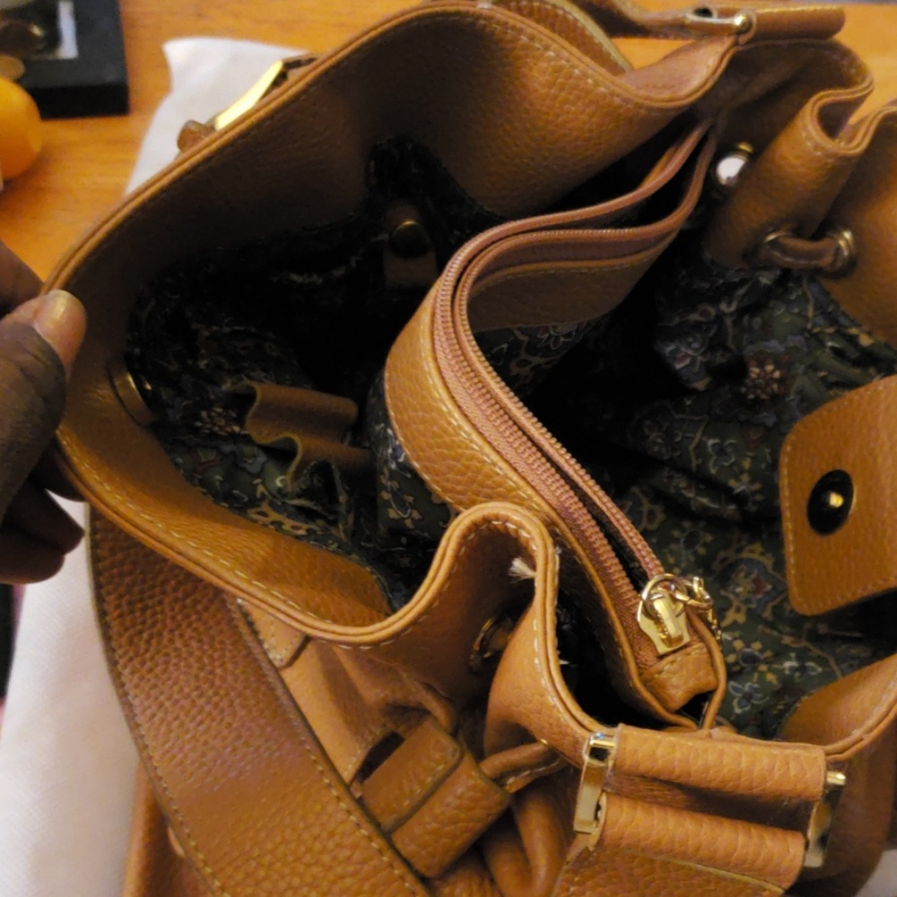 Handbag - Picture 4 of 4